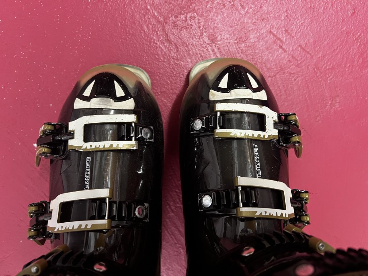 Atomic Scarpe da donna: Damen Skischuhe Atomic 25.0-25.5 – Usato da Muttenz venduto da Lisa_z 6