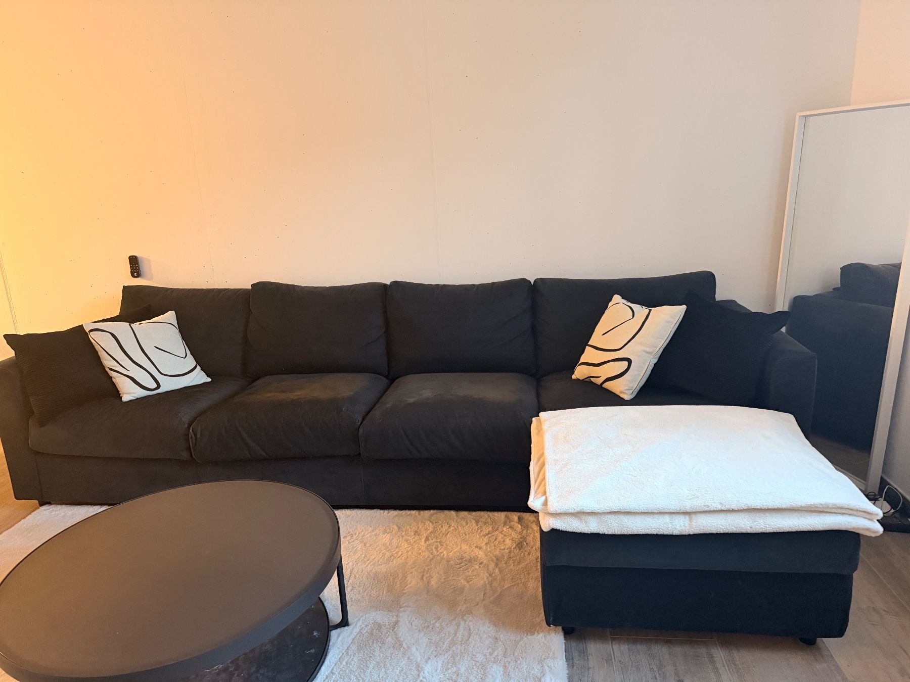 Ikea Divani: Ecksofa – Usato da Oberriet SG venduto da rst_z5ms
