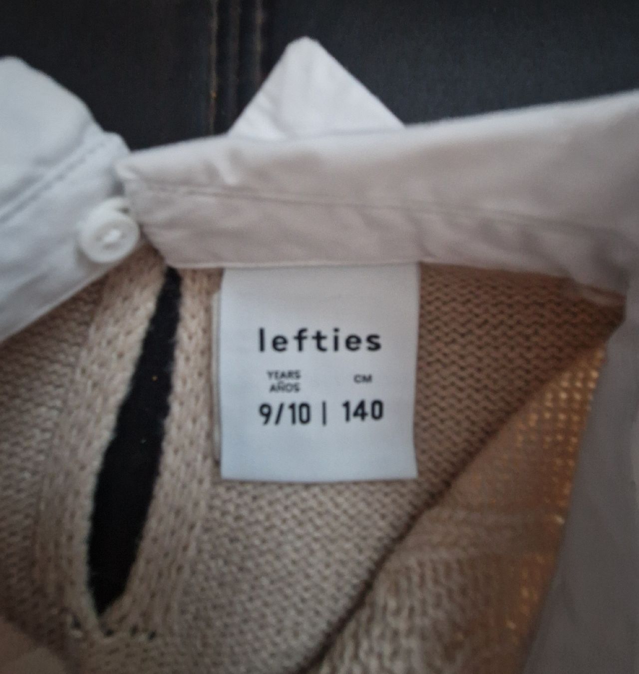 Pulls et sweat-shirts: Lefties 2-in-1 Beiger Pullover mit Blusenkragen, Gr. 140 – D'occasion à Muri b. Bern par rol_xtf8 4