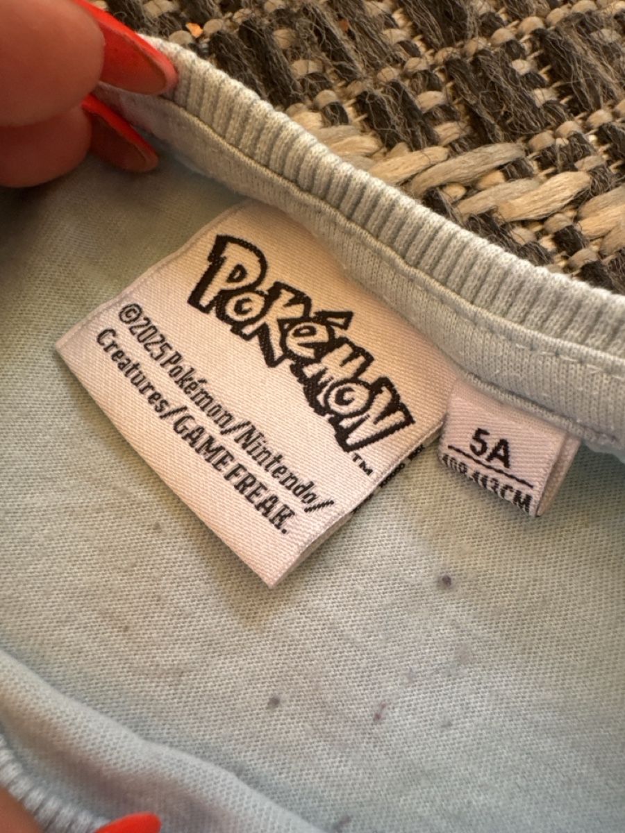 Blouses, T-shirts & Tops: Pokémon T-Shirt Pikachu Grösse – D'occasion à Zürich par Belisimo 2