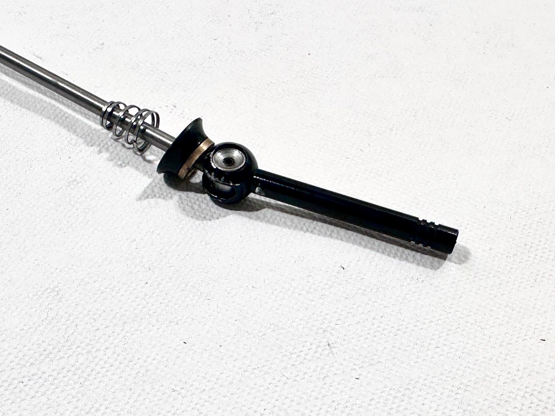 Pezzi di ricambio: Titanium Schnellspanner HINTEN 28 Gramm – Usato da Luzern venduto da bikeandbeltcom 1