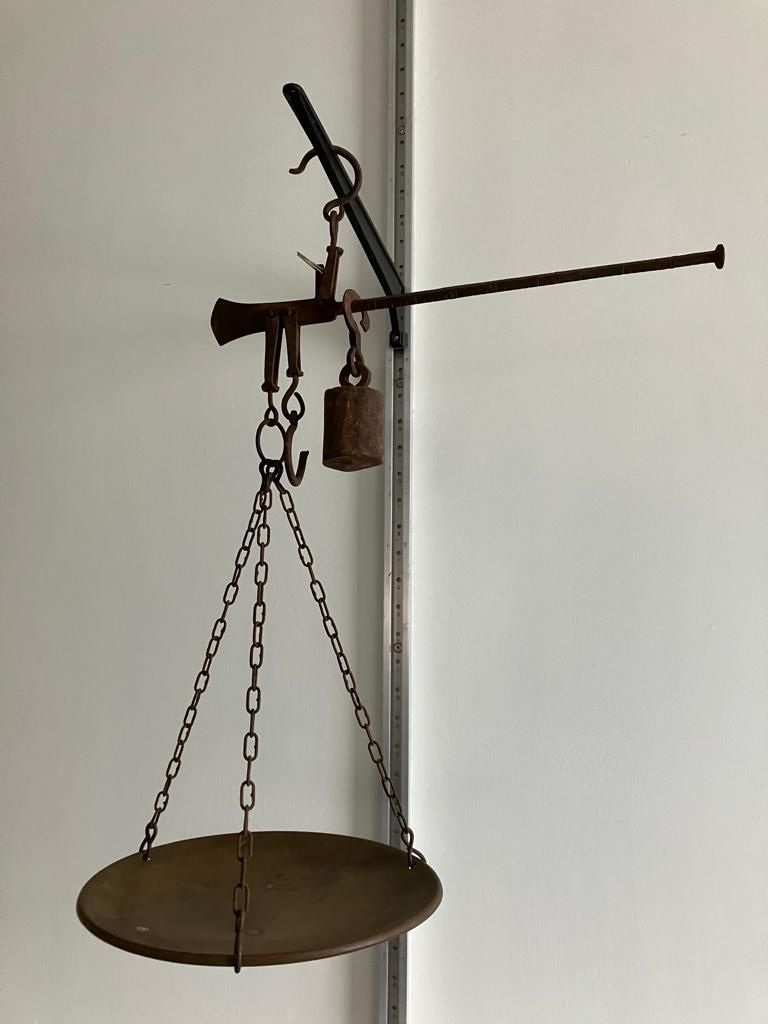 Waagen und Gewichte: Antike Waage, Balkenwaage – Gebraucht aus Zuzwil SG von Skotm