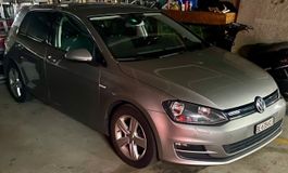 Volkswagen Golf 7 Gris, Année 2014, Très Bon État