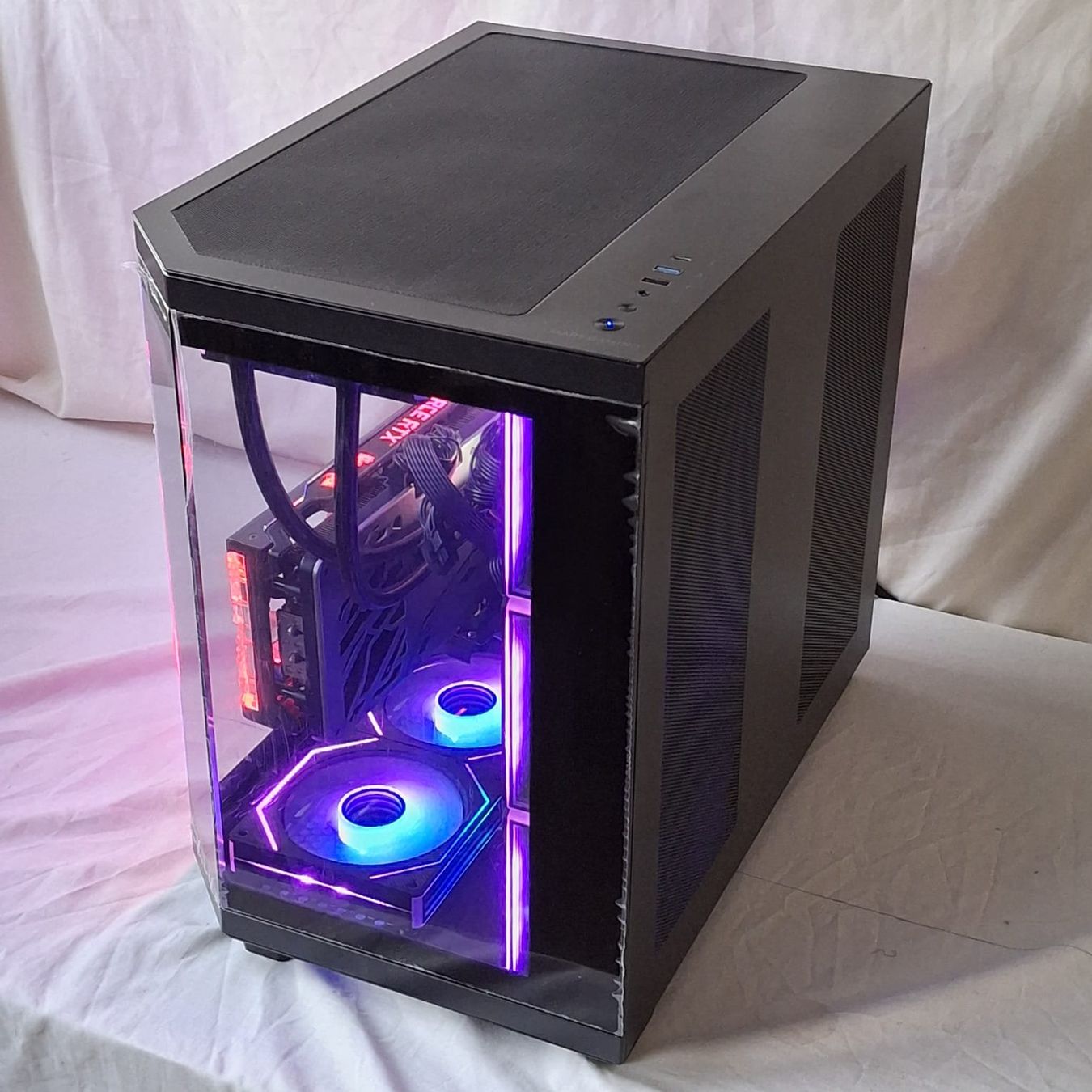 PC: Pc Gaming haut de gamme – Nuovo (secondo la descrizione) da Genève venduto da PC-CARDS 7