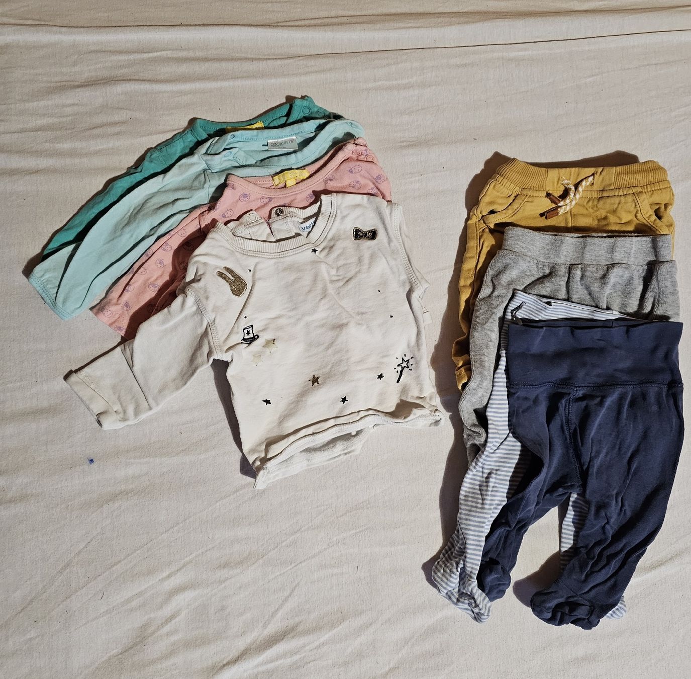 Lotti & Set di vestiti: Grosses Kleiderpaket 50-56. 36 Teile – Usato da Kesswil venduto da yanat 3