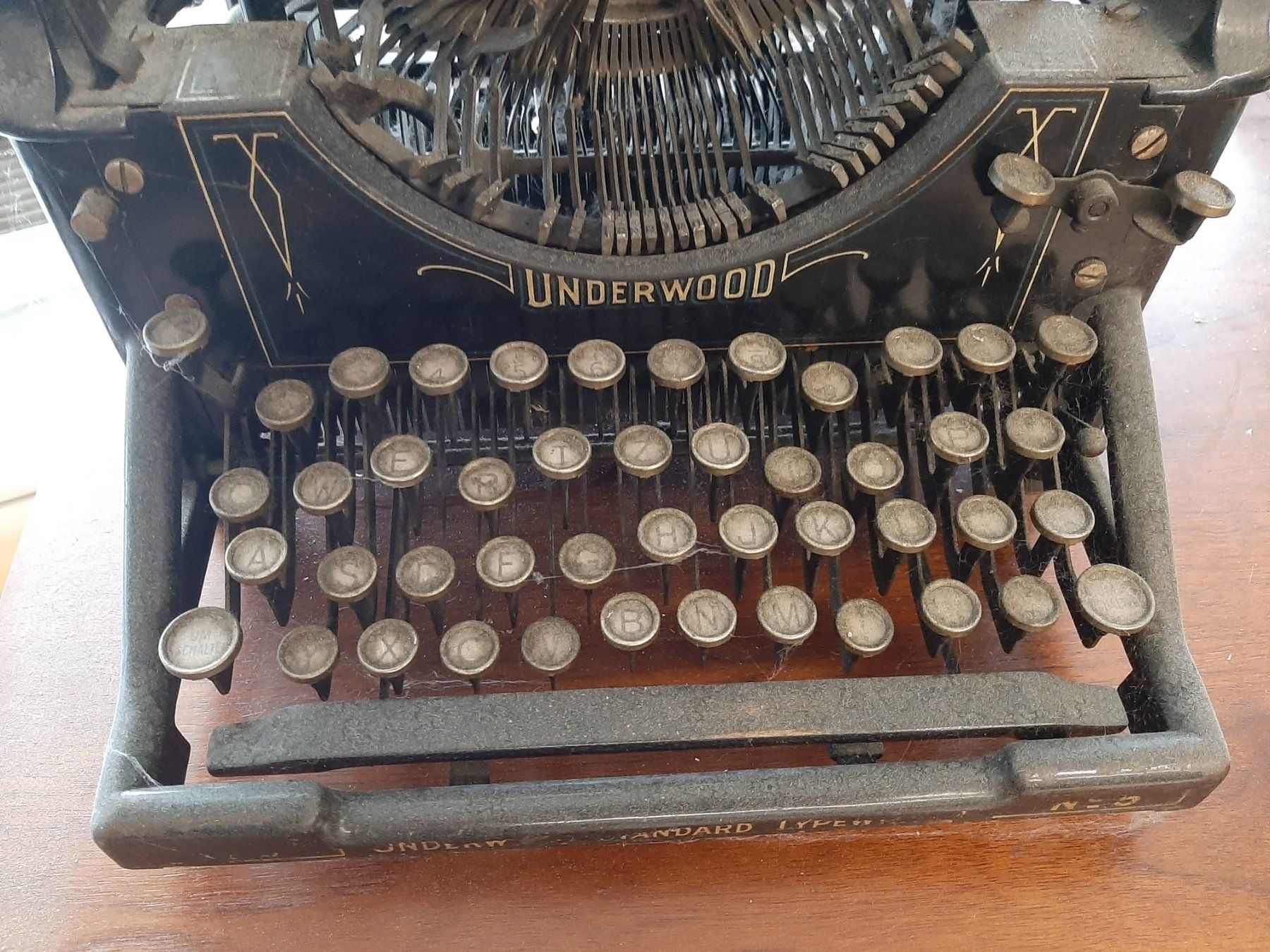 Underwood Macchine da scrivere: Antiker Underwood Schreibmaschine – Usato da Zürich venduto da leo_6bbs 1
