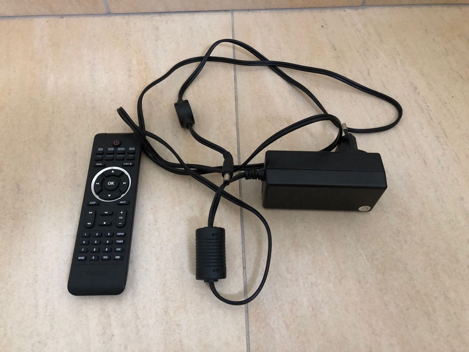 Philips Lettore multimediale & Streamer: PHILIPS DCM230/12 Micro System – Usato da St-Gingolph venduto da GoldenKeys 4