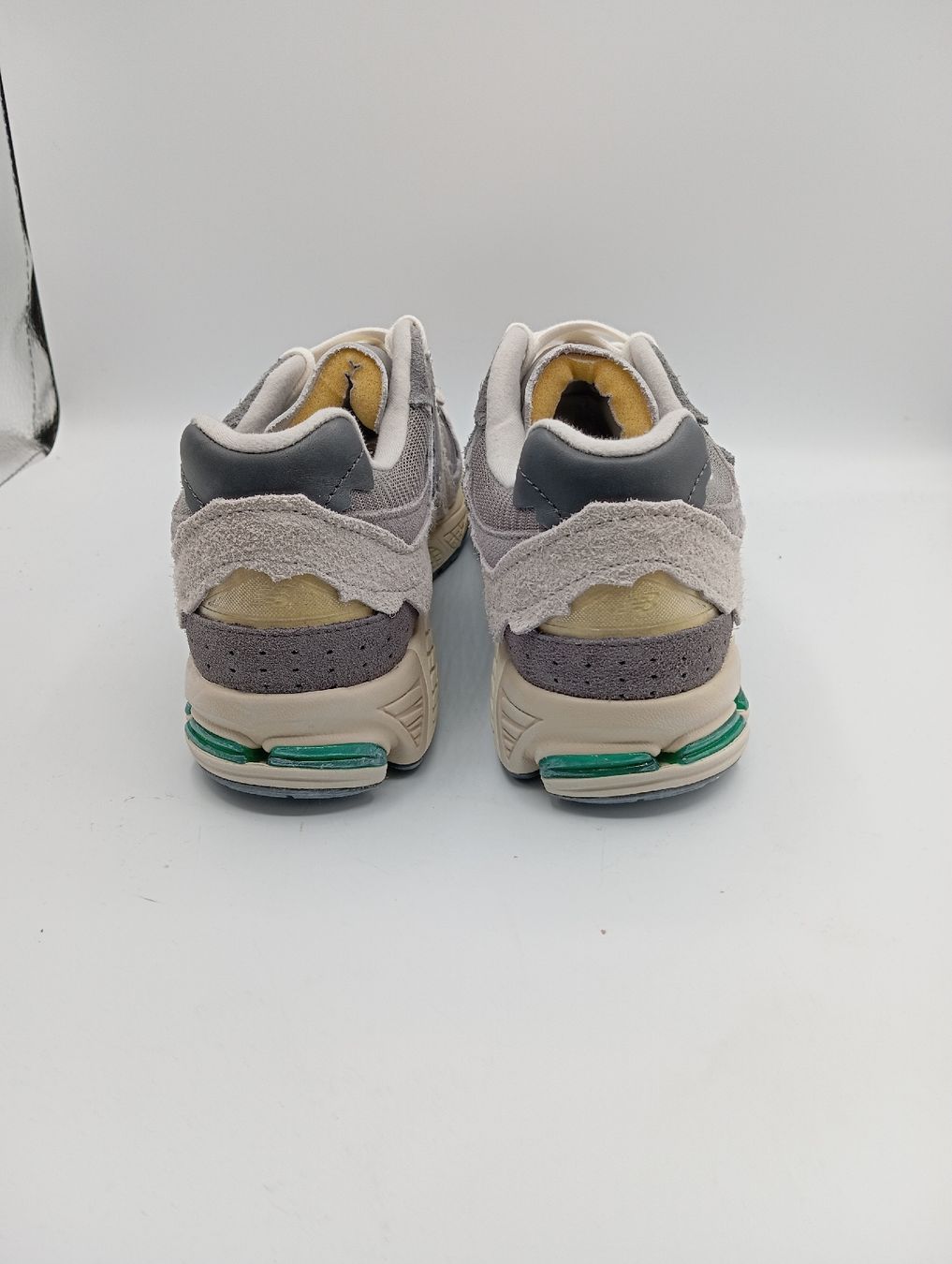 New Balance Scarpe da uomo: New Balance 2002R Protection Pack (EU36) – Nuovo e nell'imballaggio originale da Schaffhausen venduto da outlez 3