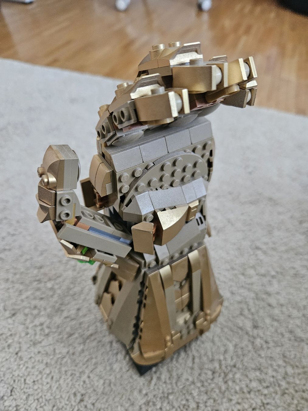 Lego Giocattoli: LEGO Marvel Infinity Handschuh 76191 Modell aufgebaut – Usato da Volketswil venduto da Mbabuschka 1