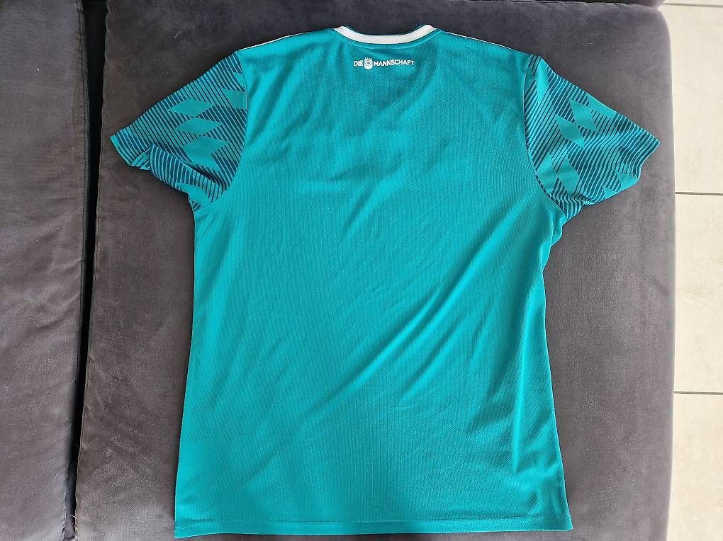 Adidas Leibchen & Hosen: Maillot Allemagne Vintage – Gebraucht aus Villars-sur-Glâne von Mark_988 3