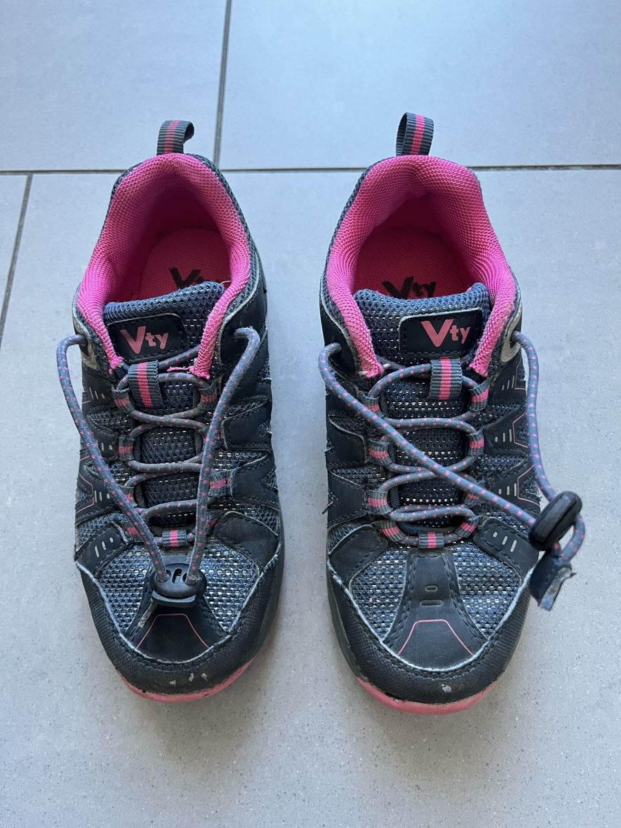 Scarpe per ragazze: Wanderschuhe, Gr. 29 – Usato da Zürich venduto da jmg_8005
