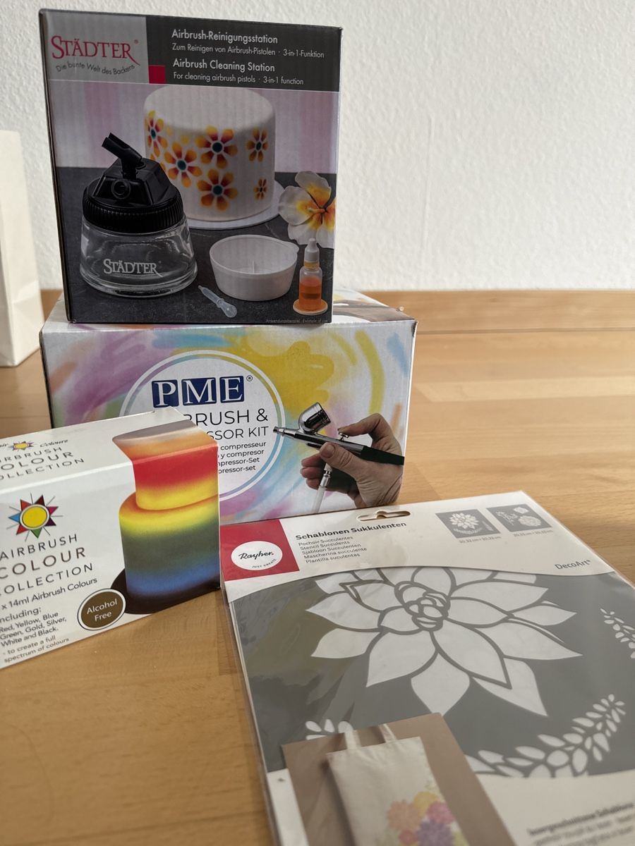 Tutte le macchine: PME Air brush & compressor kit – Nuovo (secondo la descrizione) da Zürich venduto da noe_p7ly
