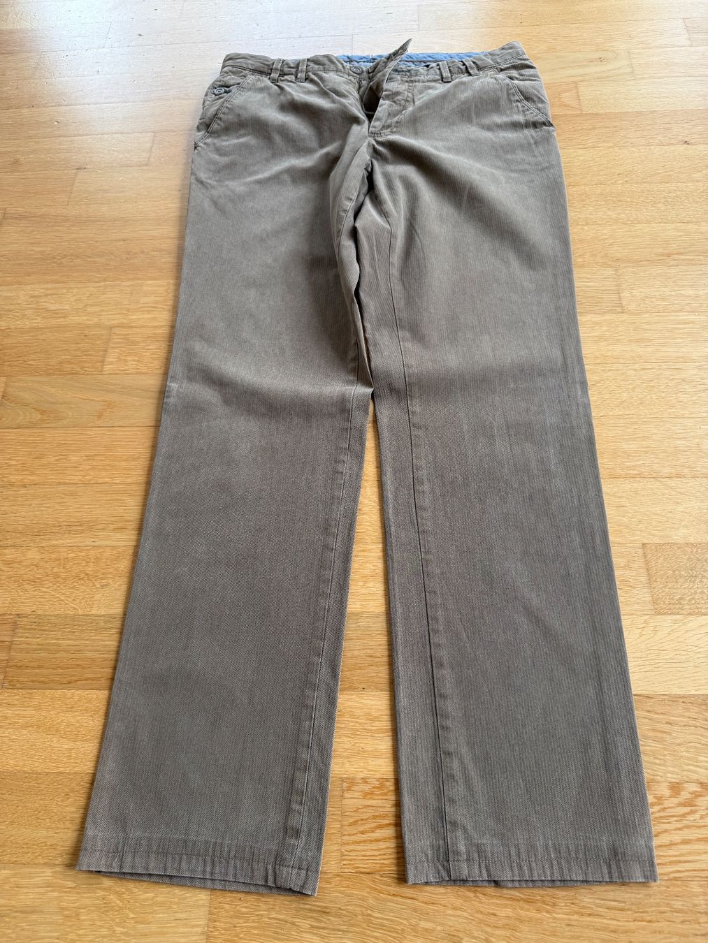 Massimo Dutti Pantaloni: Herren Hosen Massimo Dutti - Gr. 32 – Usato da Baden venduto da polveres