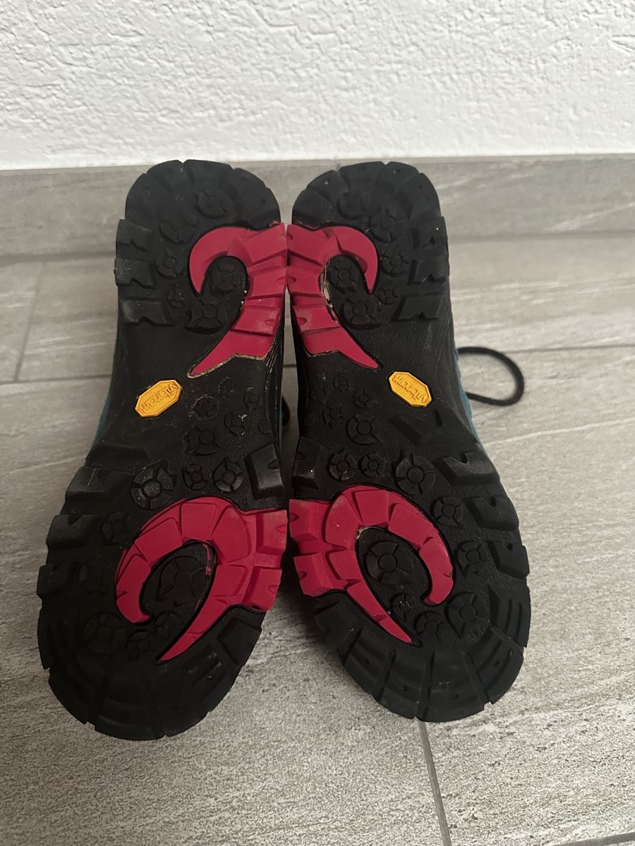 Scarpe per ragazze: Brütting Wanderschuhe, Grösse 37 – Usato da Arnegg venduto da bulubulu 1