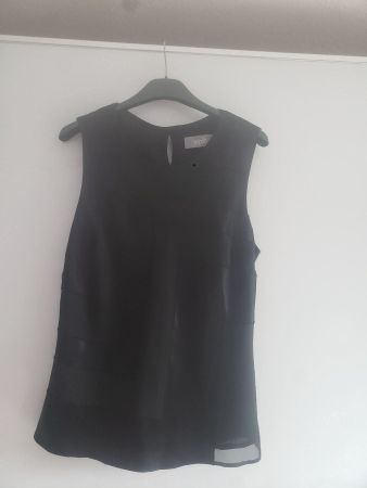Wallis Top schwarz 12 Ukraine Spende