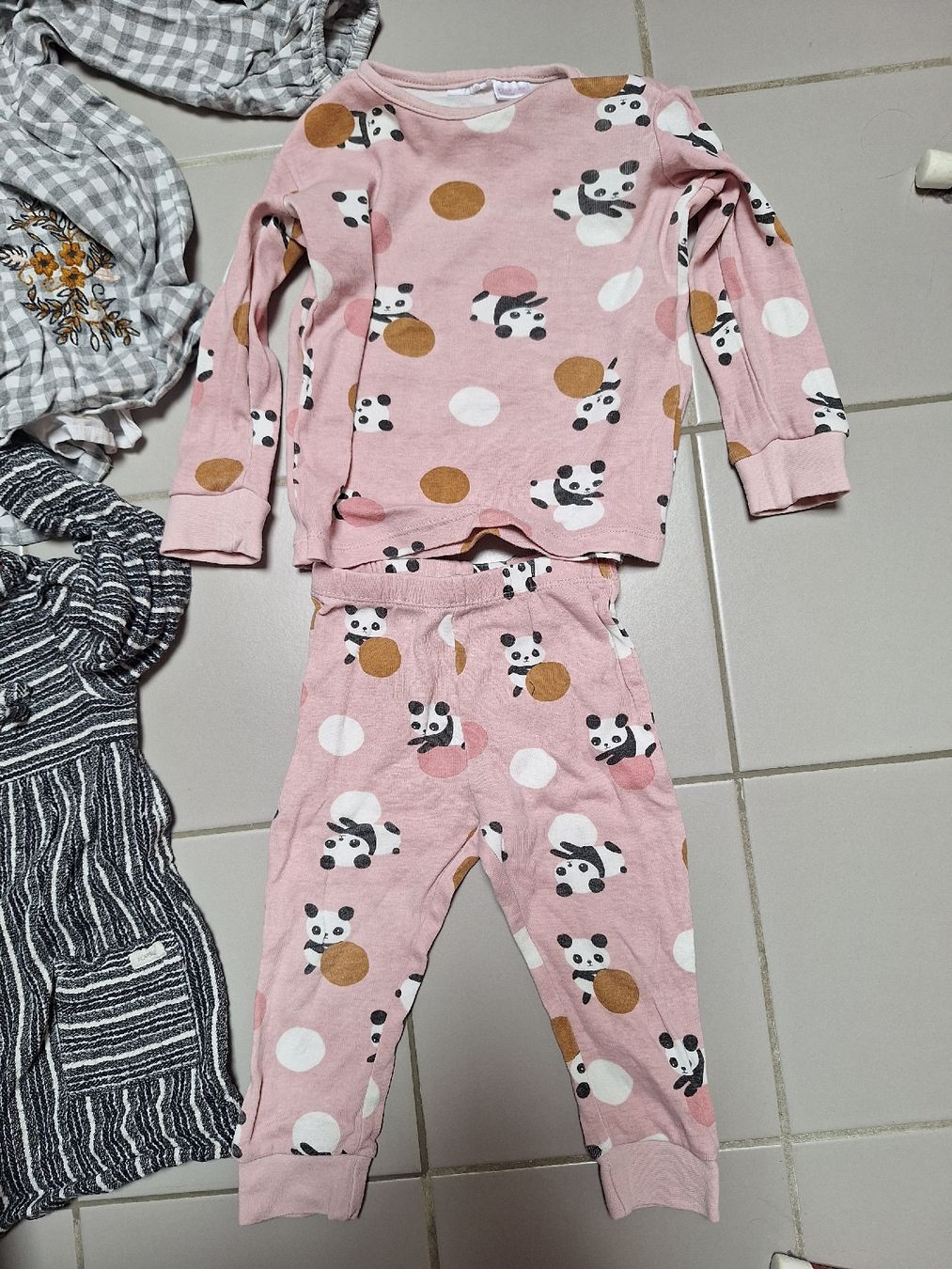 Zara Ensembles coordonnés: Zara-Set Grösae 86 – D'occasion à Sissach par Nothing123 3