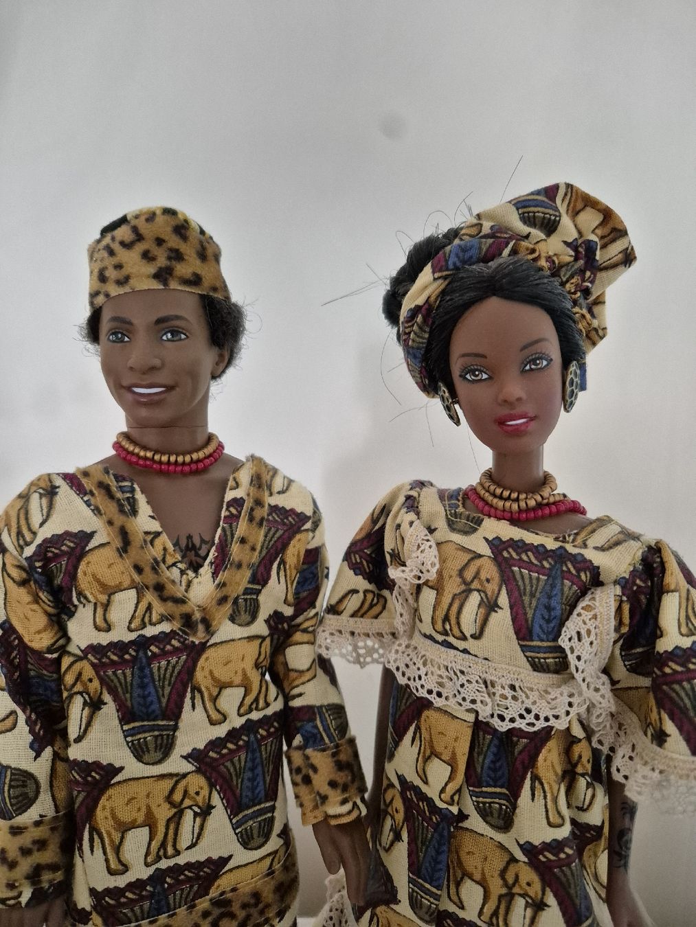 Bambole: Barbie et Ken création de Raymonde Cotture 2008 – Nuovo (secondo la descrizione) da Gland venduto da nad_h6lg 1