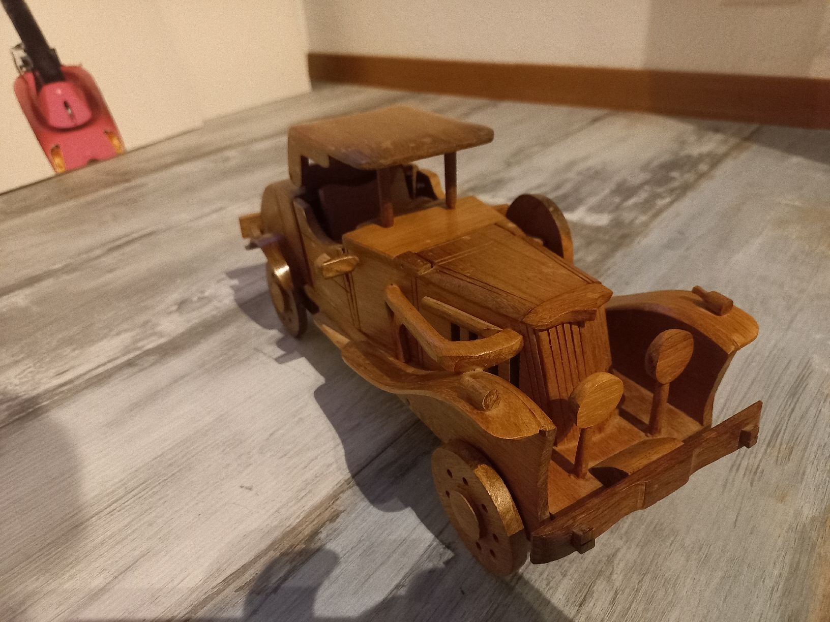 Modellautos: Voiture en bois 1/18 – Gebraucht aus Attalens von remy_s00 3
