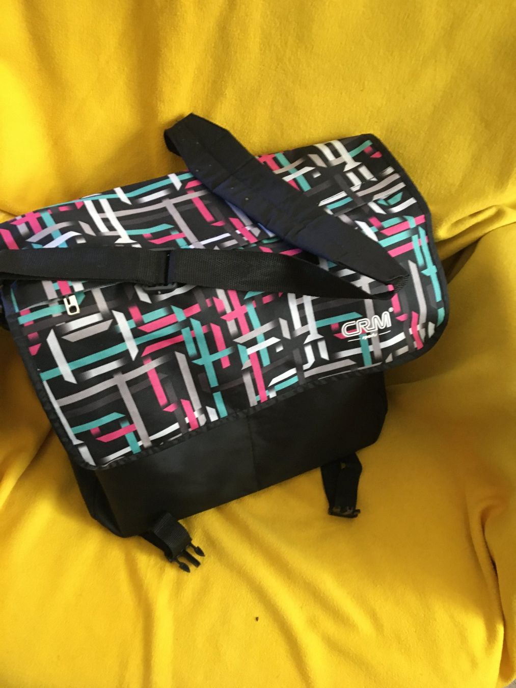 Borse da donna: College Tasche – Usato da Andeer venduto da JDOGG 3