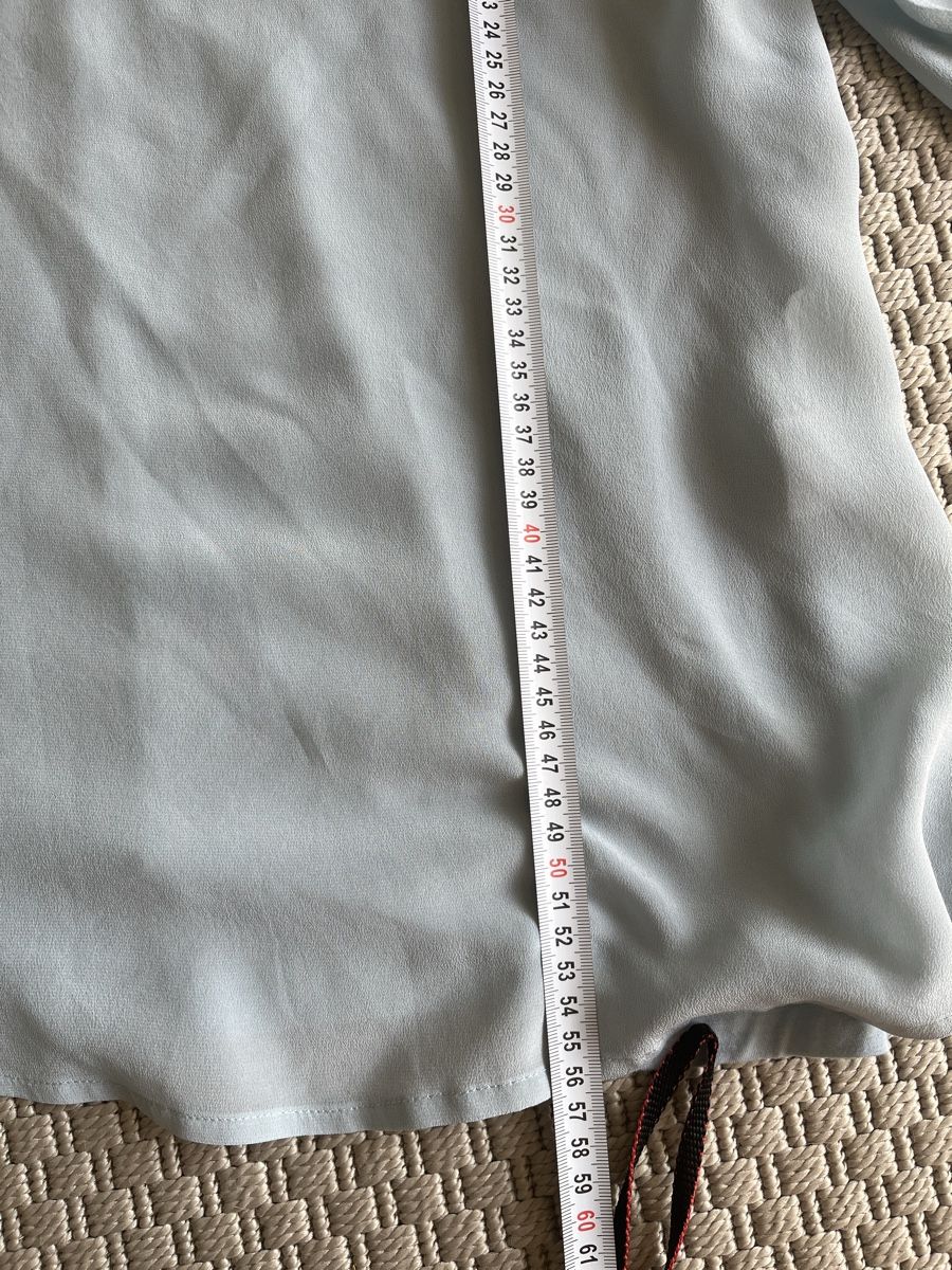 Chemisiers: Bluse Max&Co hellblau mit Volants, ca. 40 – D'occasion à Solothurn par Bobesch08 5