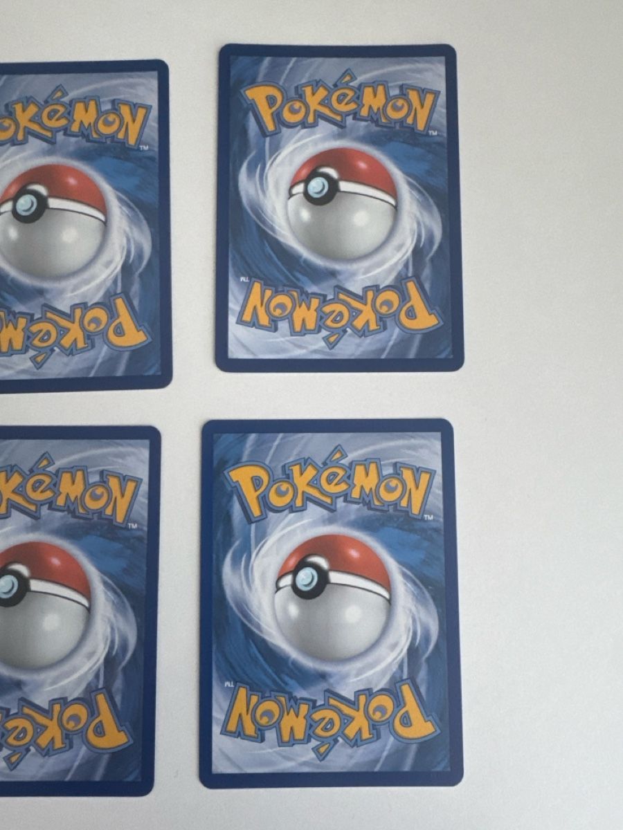 Pokémon Carte collezionabili: Pokemon 30th celebration Pikachu Karten – Usato da Uster venduto da esm_wr5k 5