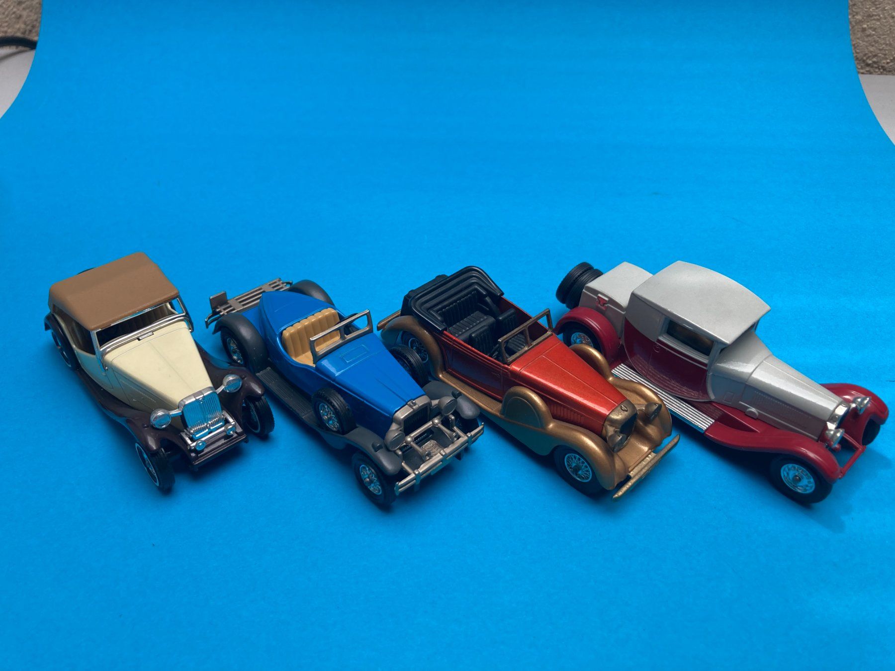 Matchbox Modellini d'auto: Matchbox Vintage Modellauto Sammlung, 4 Stück – Usato da Basel venduto da mar_b59g