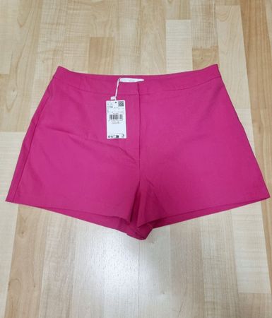 Kurzhose Mango, brandneu
