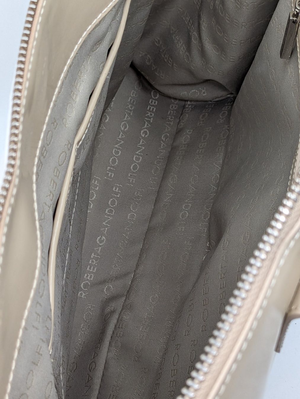 Borse da donna: Roberto Gandolfi Tasche – Usato da Emmen venduto da magelan 7