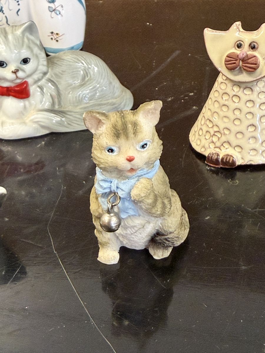 Statuette: Lots de 9 figurines chats vintage  – Usato da montreux venduto da Always-Good 6