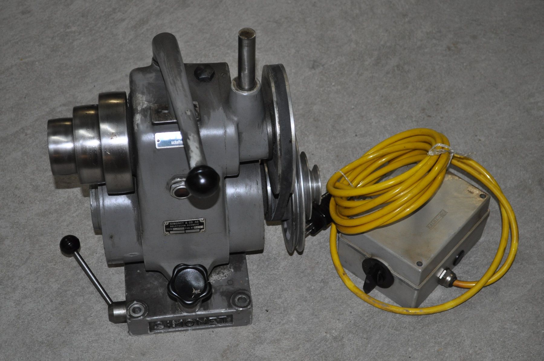 Schaublin Altro per industria metallurgica: Antriebsmotor Simonet / Schaublin – Usato da Frenkendorf venduto da nen_h8rw