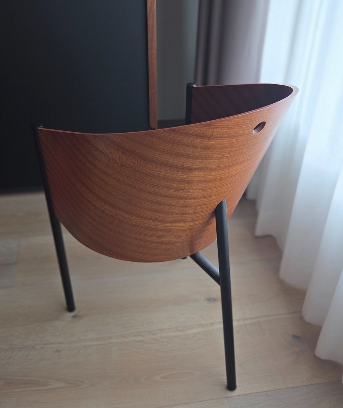 Stühle: Eleganter Stuhl – Gebraucht aus Meggen von Gogii 2