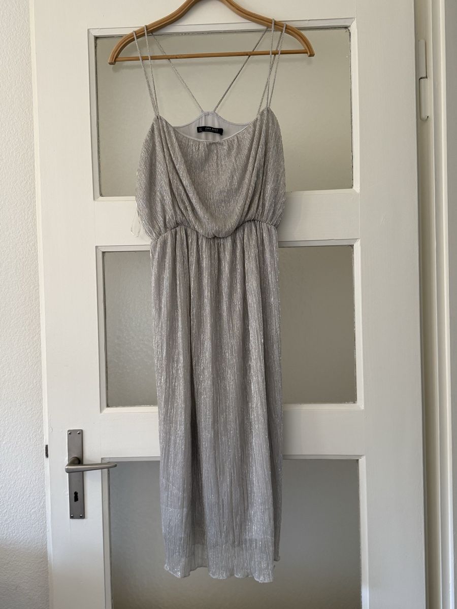 Zara Vestiti: Zara Kleid, Grösse L, Silber – Nuovo (secondo la descrizione) da Basel venduto da zukk_