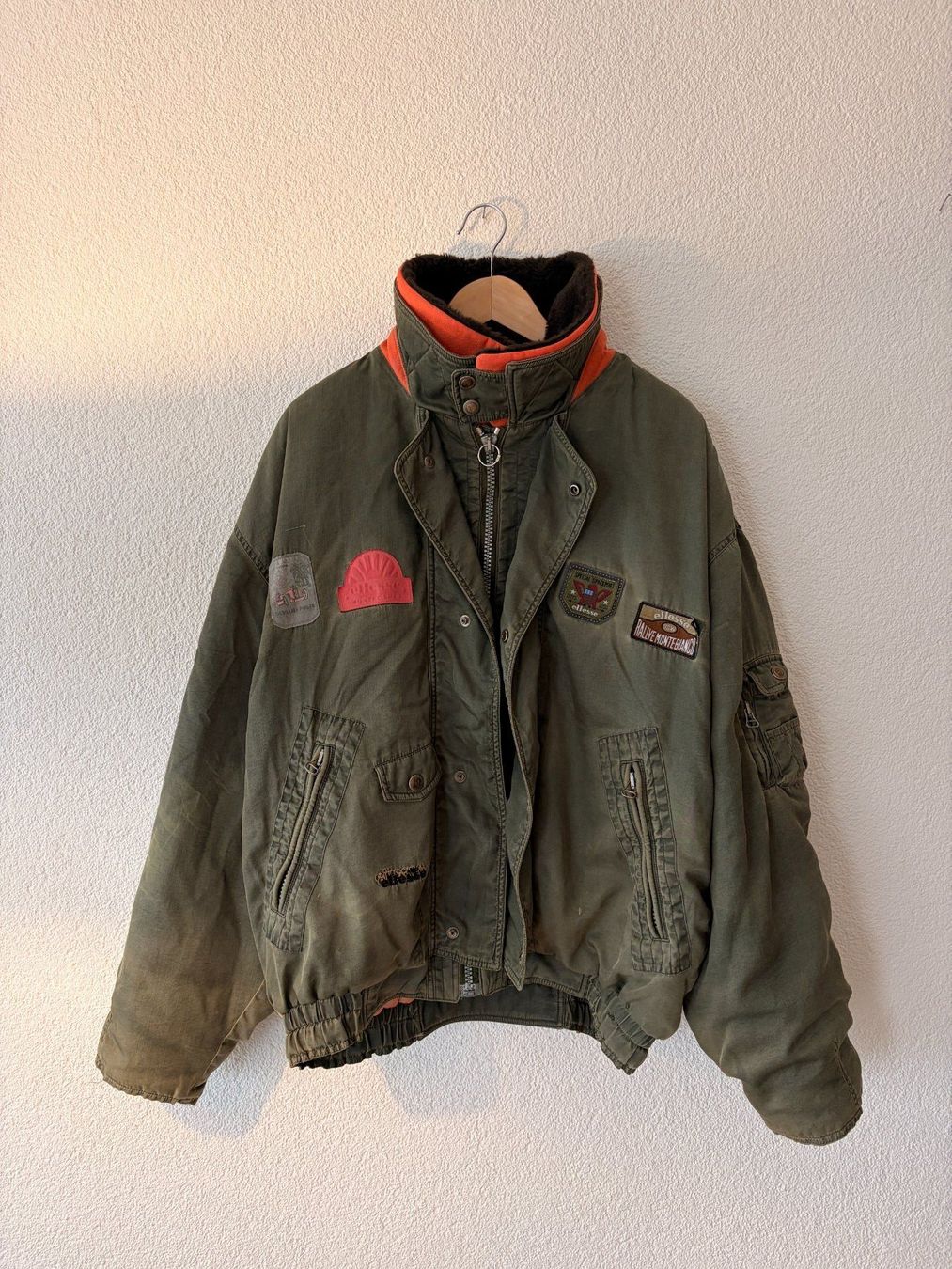 Ellesse Giacche: Vintage 2000s Ellesse Jacket – Usato da Bern venduto da beniroe 1