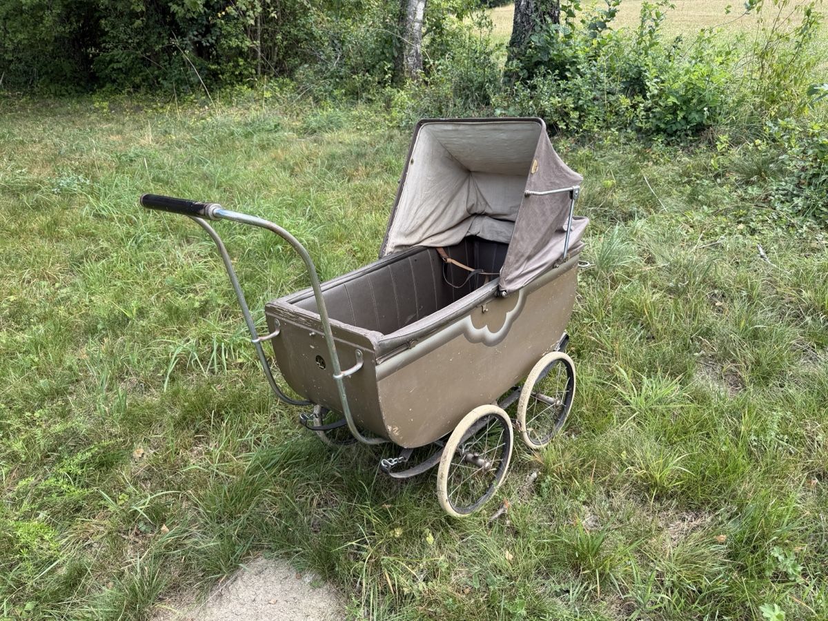 Wisa Gloria Carrozzine: Kinderwagen – Usato da Bottenwil venduto da schaefere