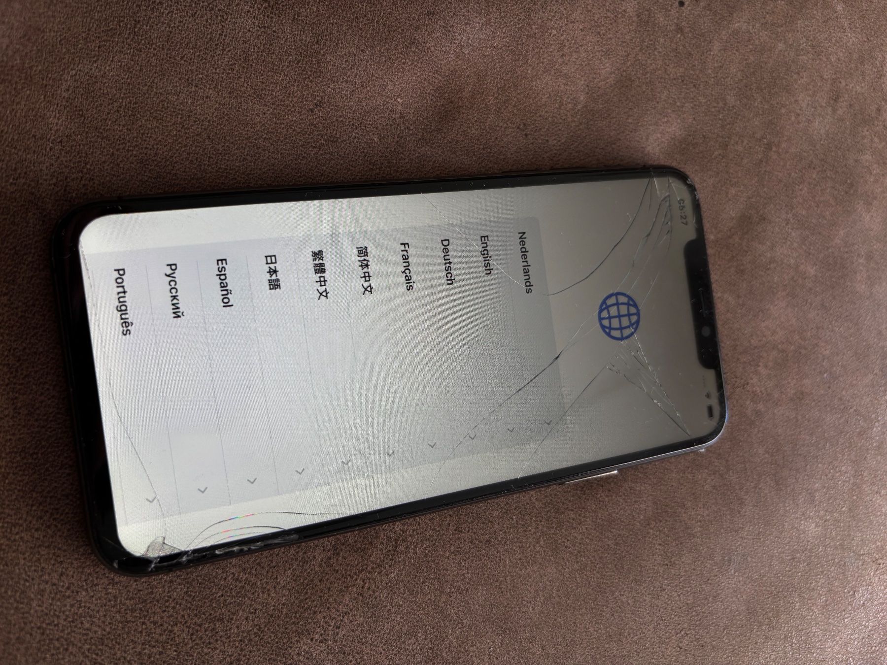 Apple Handys / Smartphones: iPhone 11 Pro Max – Defekt aus Hombrechtikon von bru_7mmt 1
