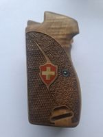 Nussbaum Griffschalen für die Sig P210 