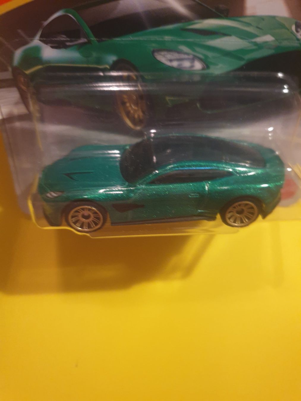 Matchbox Voitures modèles: Matchbox 2025 ASTON MARTIN VANQUISH – Neuf avec emballage d'origine à Oftringen par Rotor 3
