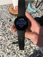Garmin Venu Sportuhr schwarz mit Ladekabel gebraucht