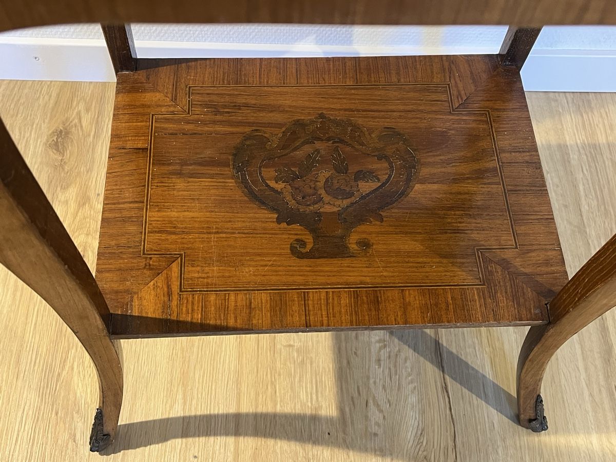 Comodini: Belle table de chevet marqueterie ancienne  – Usato da Morges venduto da fpaccaud 7