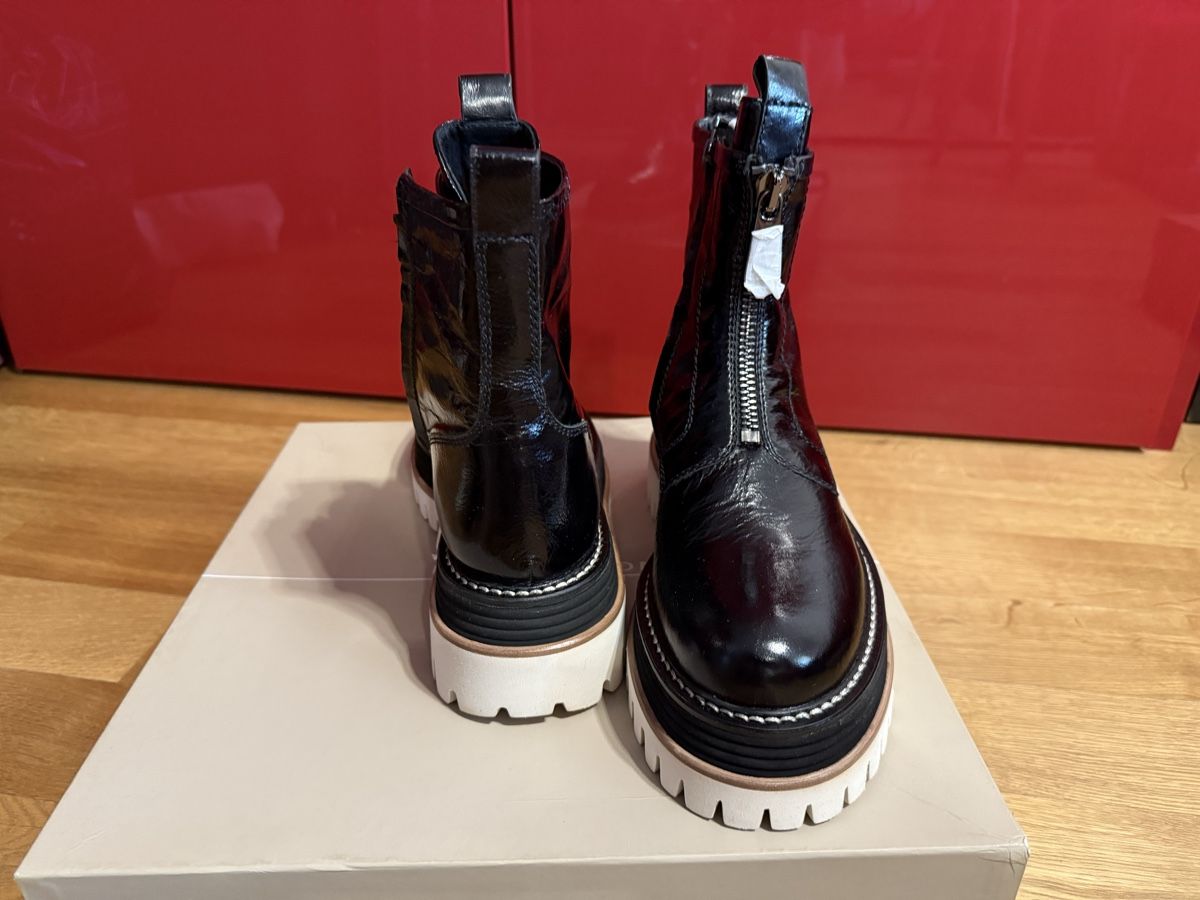 Scarpe da donna: Elvio Zanon Stiefel, Gr. 38, Neu! – Nuovo e nell'imballaggio originale da Reinach AG venduto da innamac 6