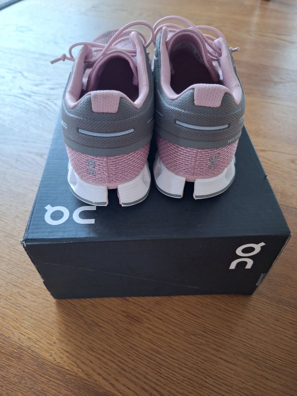 On Scarpe da donna: ON Schuhe – Usato da Selzach venduto da Stony17 1