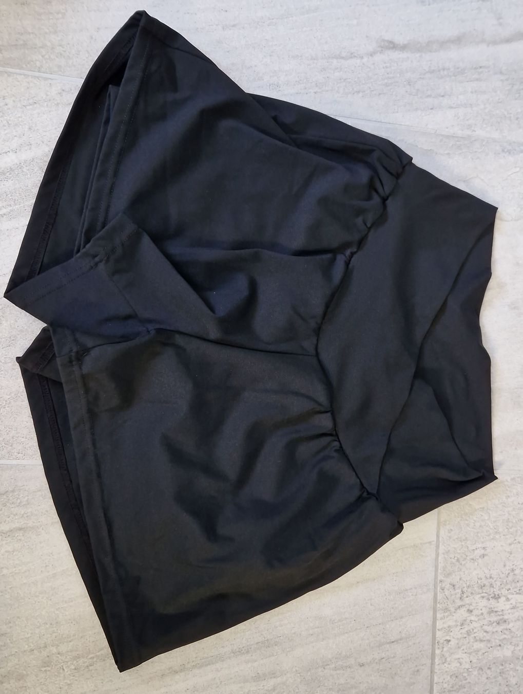 Pantaloni: Sporthose schwarz Grösse S – Usato da Rüti ZH venduto da lin_7tjp