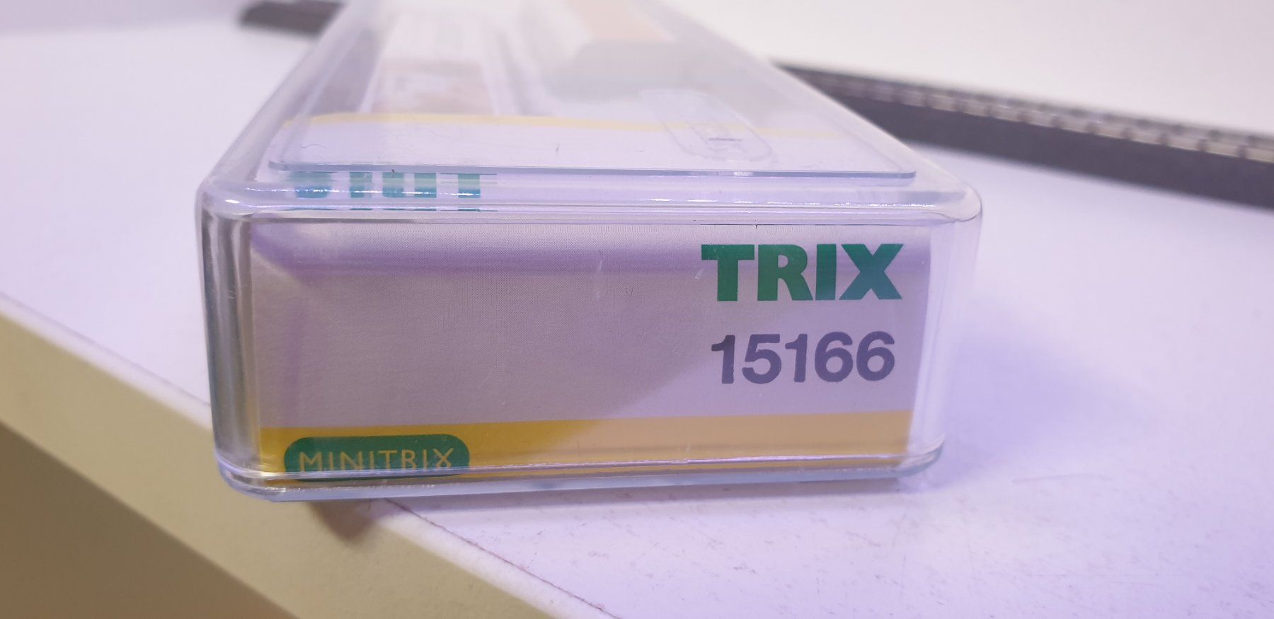 Trix Modellini di ferrovie: Trix SBB 2x Güterwagen Spur N 15166 – Nuovo e nell'imballaggio originale da Neuenhof venduto da ludovicco 1