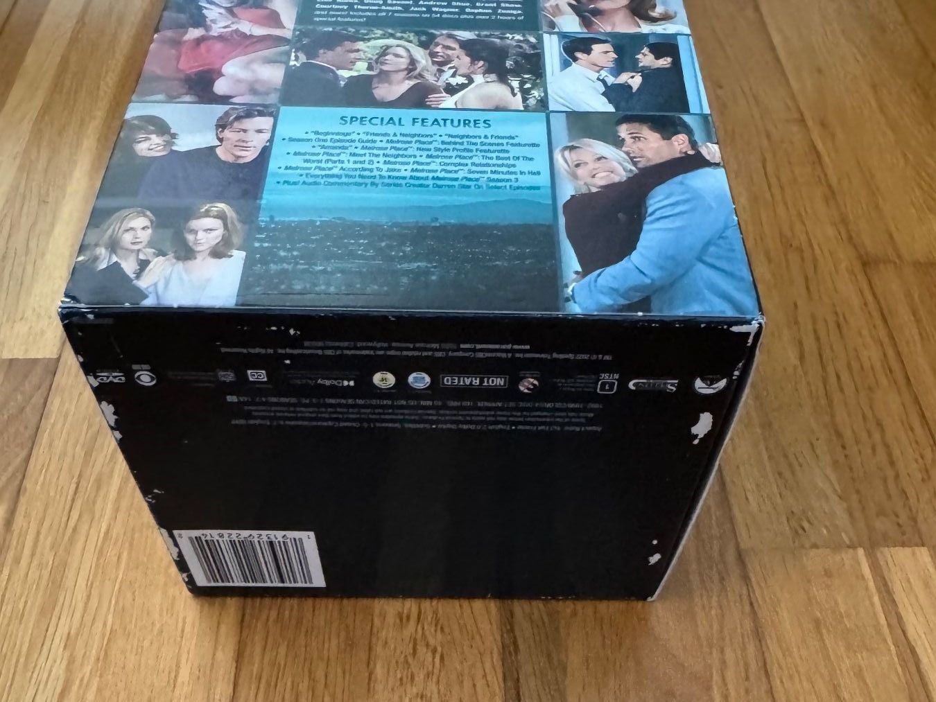 Tutti i DVDs: Melrose Place - The Complete Series - DVD Box Set! – Usato da Zuzwil SG venduto da nk_9000 3