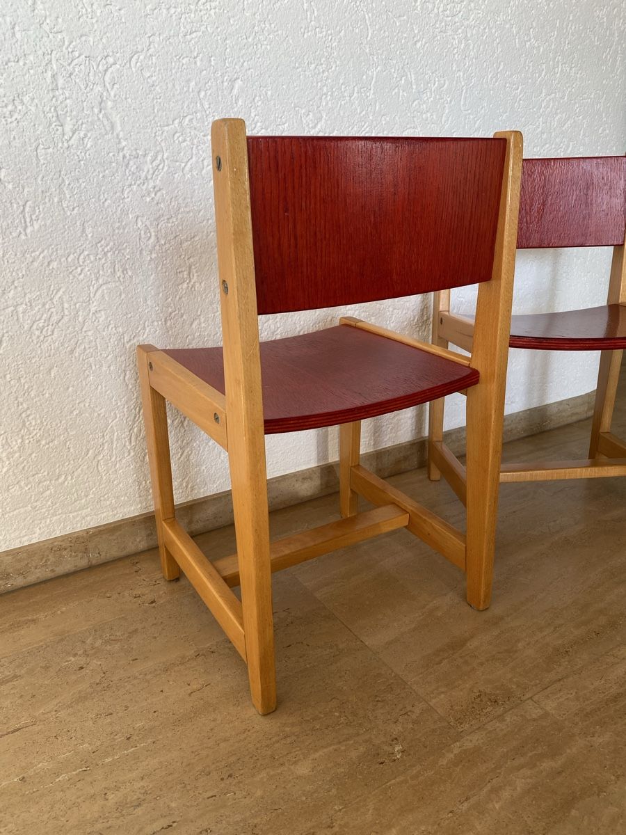 Stühle: 2 x wooden kids chairs – Gebraucht aus Nürensdorf von cam_nbr6 2