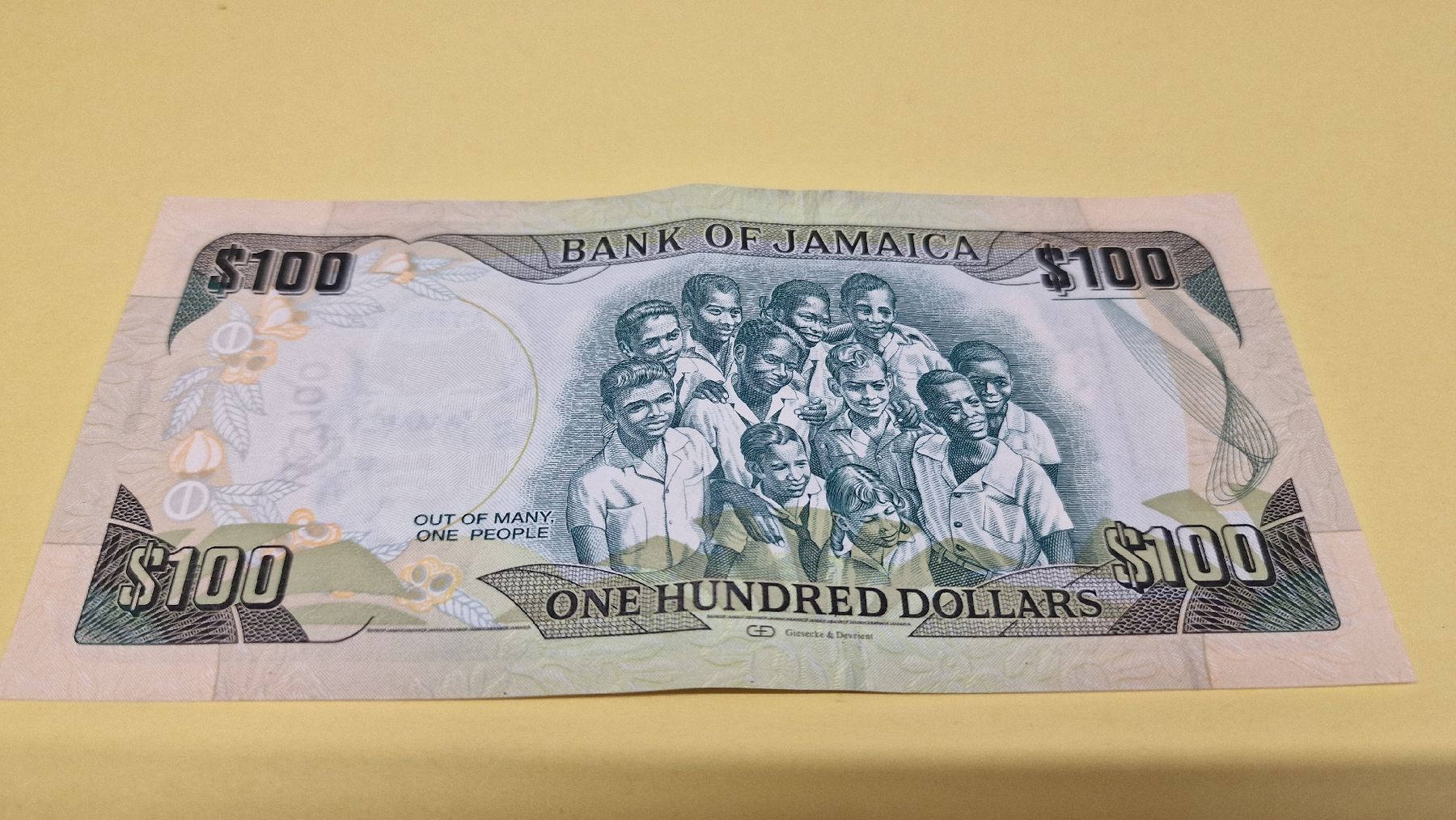 Banknoten: Original Jamaikanische Banknote: 100 Dollar, 2012 – Neu und originalverpackt aus Herisau von Antiques.AR 1