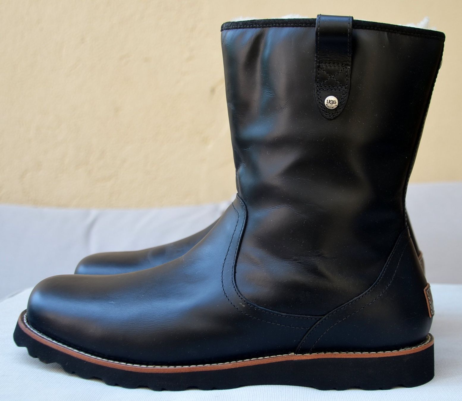 Ugg Scarpe da uomo: Boots / bottes UGG Stoneman 3247 .47 – Nuovo e nell'imballaggio originale da Collonges venduto da arashee 3