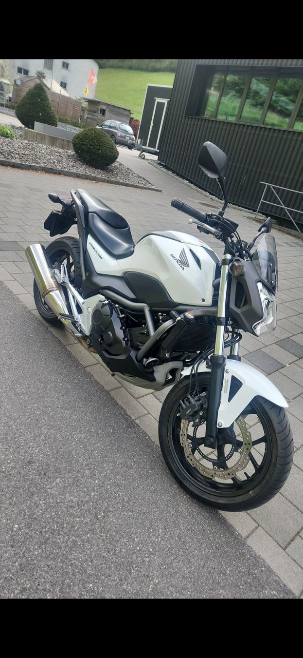 Honda Touring: Honda NC700ABS – Usato da Meiringen venduto da lin_zc2c