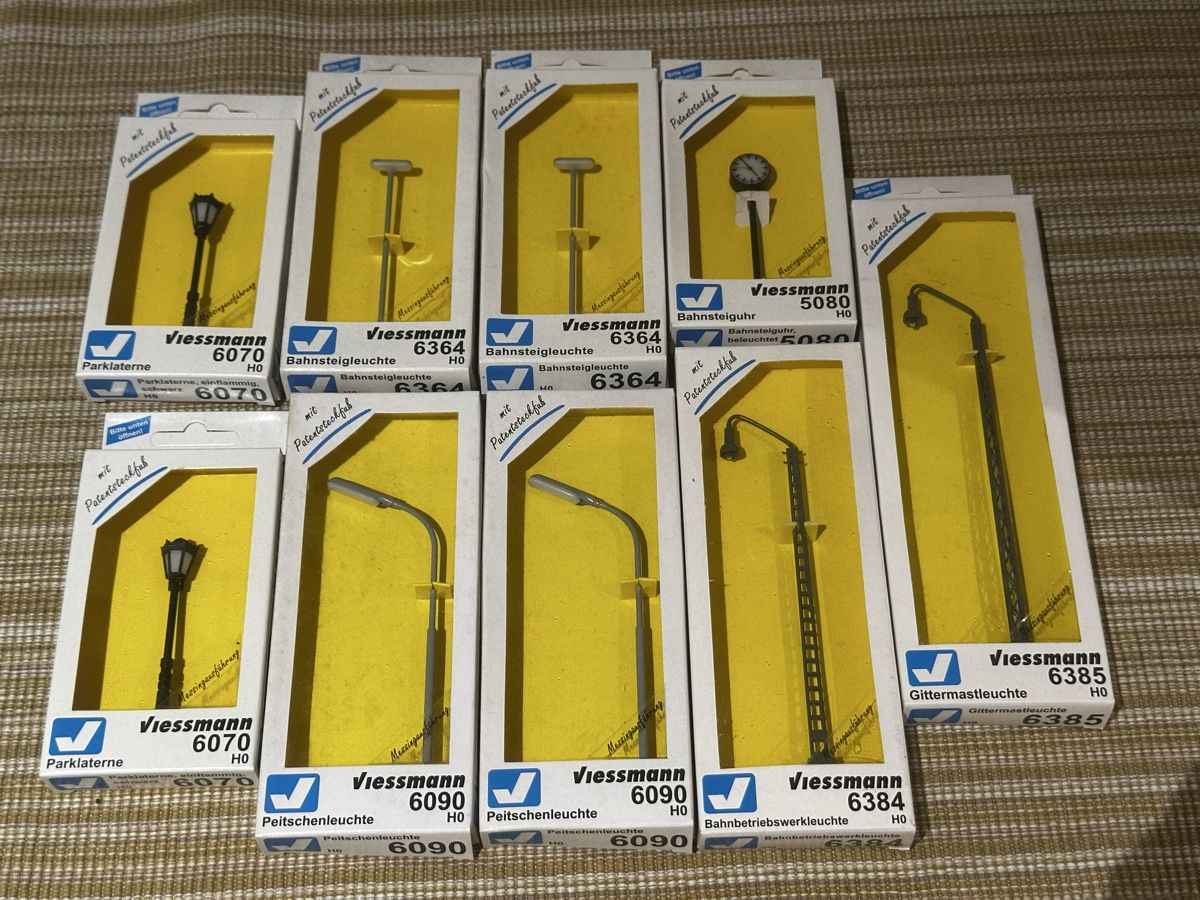 Viessmann Modelleisenbahnen: H0 Viessmann Lampen Set Neu ab 29.- – Neu und originalverpackt aus Sennwald von HARO-Import