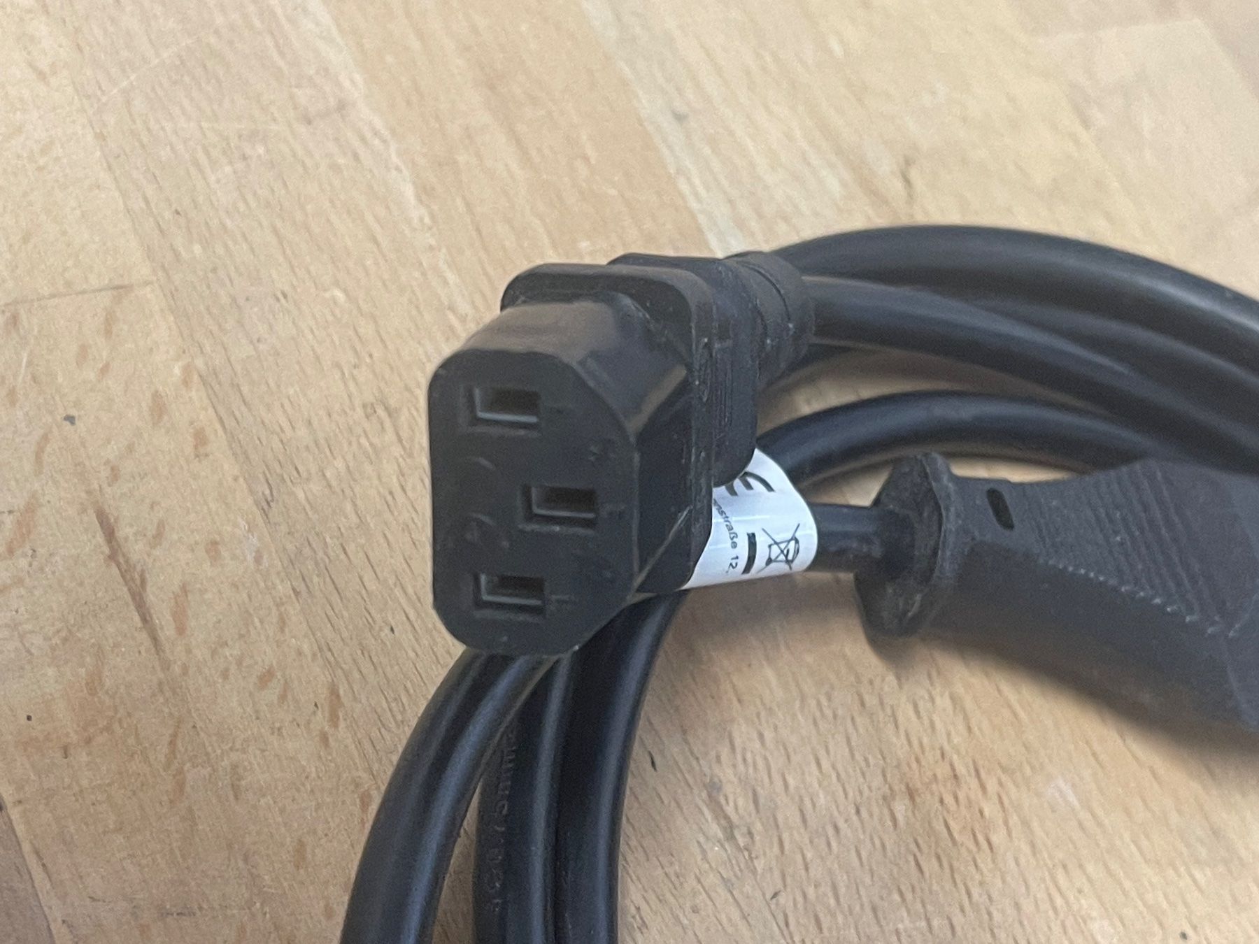 Câbles: Stromkabel 220V – D'occasion à Wängi par Bmo 1